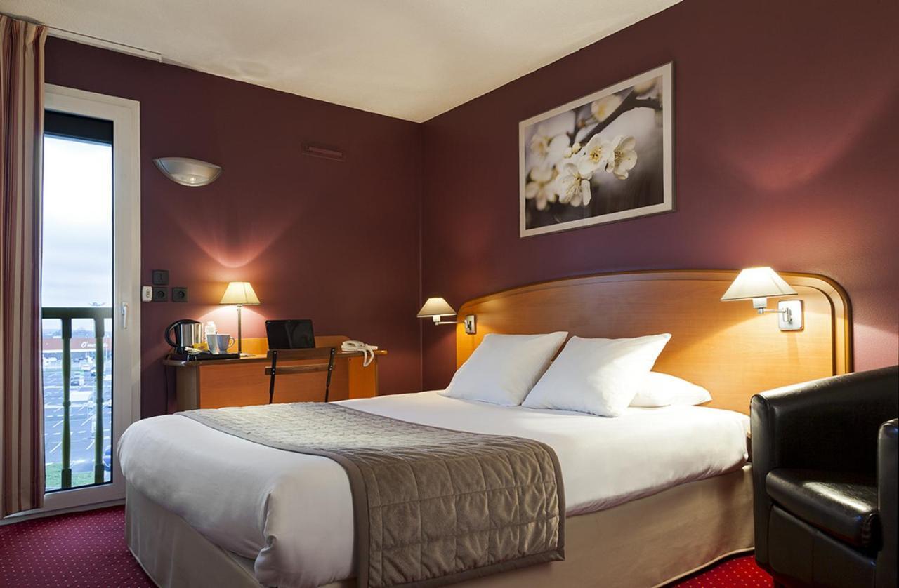 Sky Hotel Goussainville Charles De Gaulle מראה חיצוני תמונה