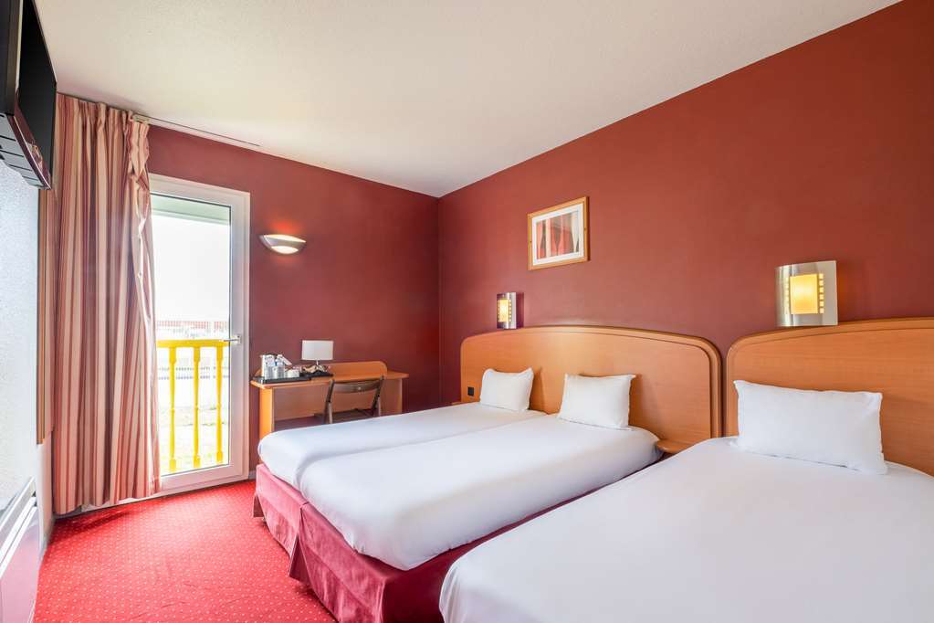 Sky Hotel Goussainville Charles De Gaulle חדר תמונה