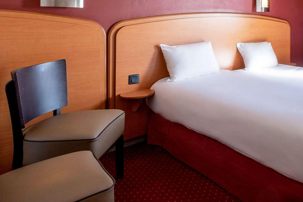 Sky Hotel Goussainville Charles De Gaulle חדר תמונה
